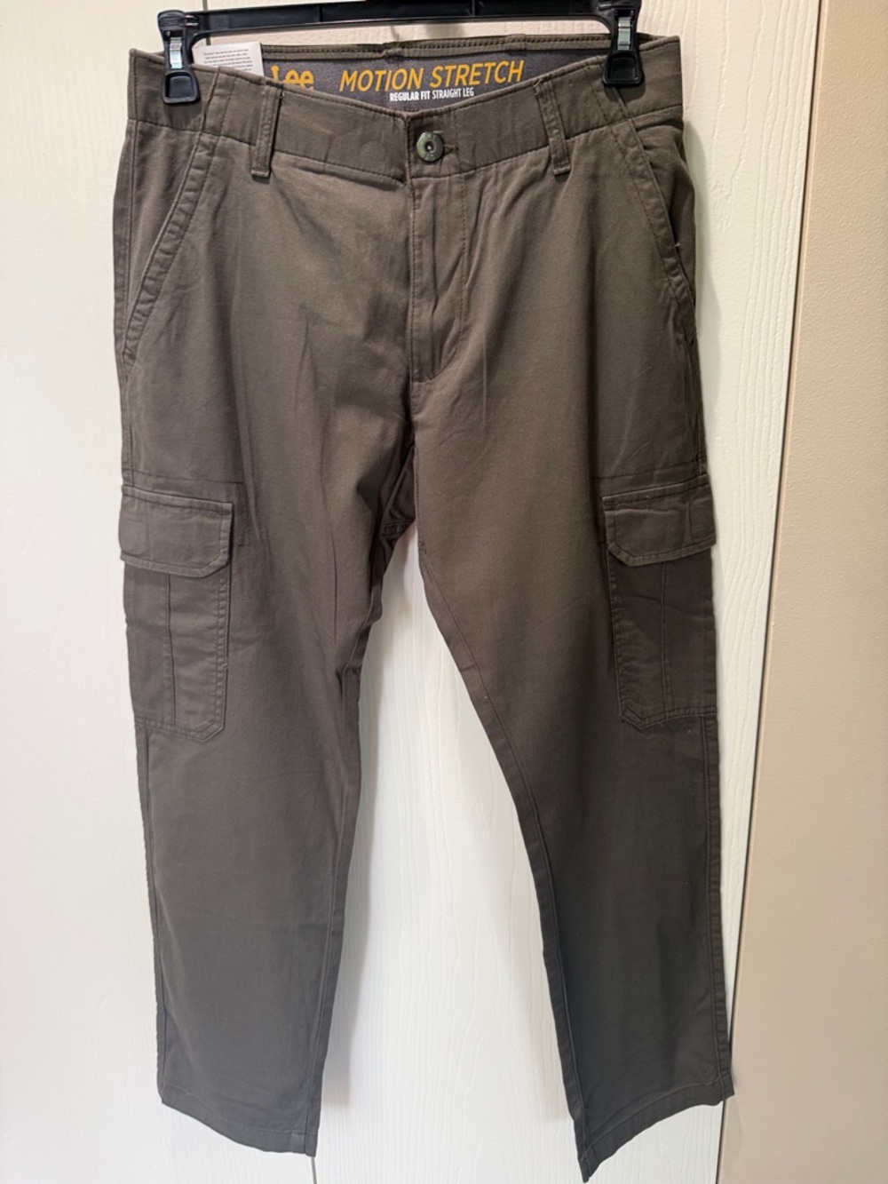 Lee Men's Motion Stretch Cargo Pant Size 32 x 30 Brown Gray Performance NWT - Picture 5 of 7